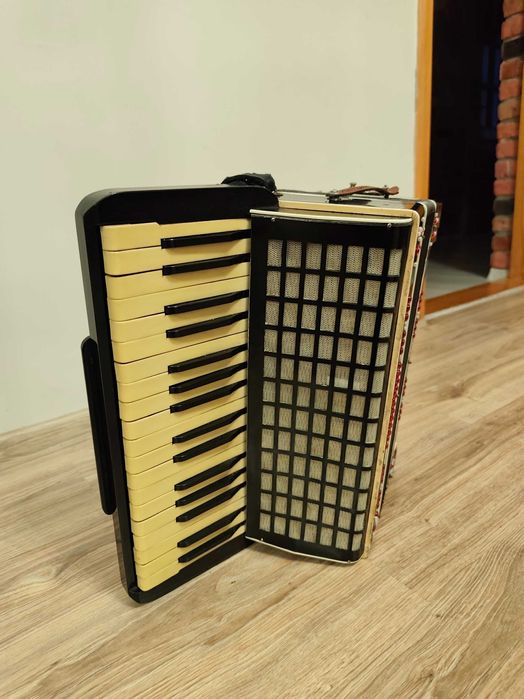 Akordeon Horch Privat 80 unikatowy