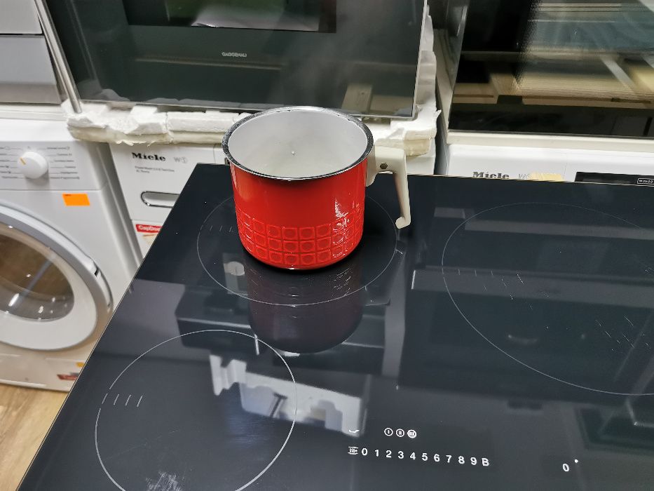 Płyta indukcyjna z TempControl Miele KM 6879, szer. 93cm., TwinBooster