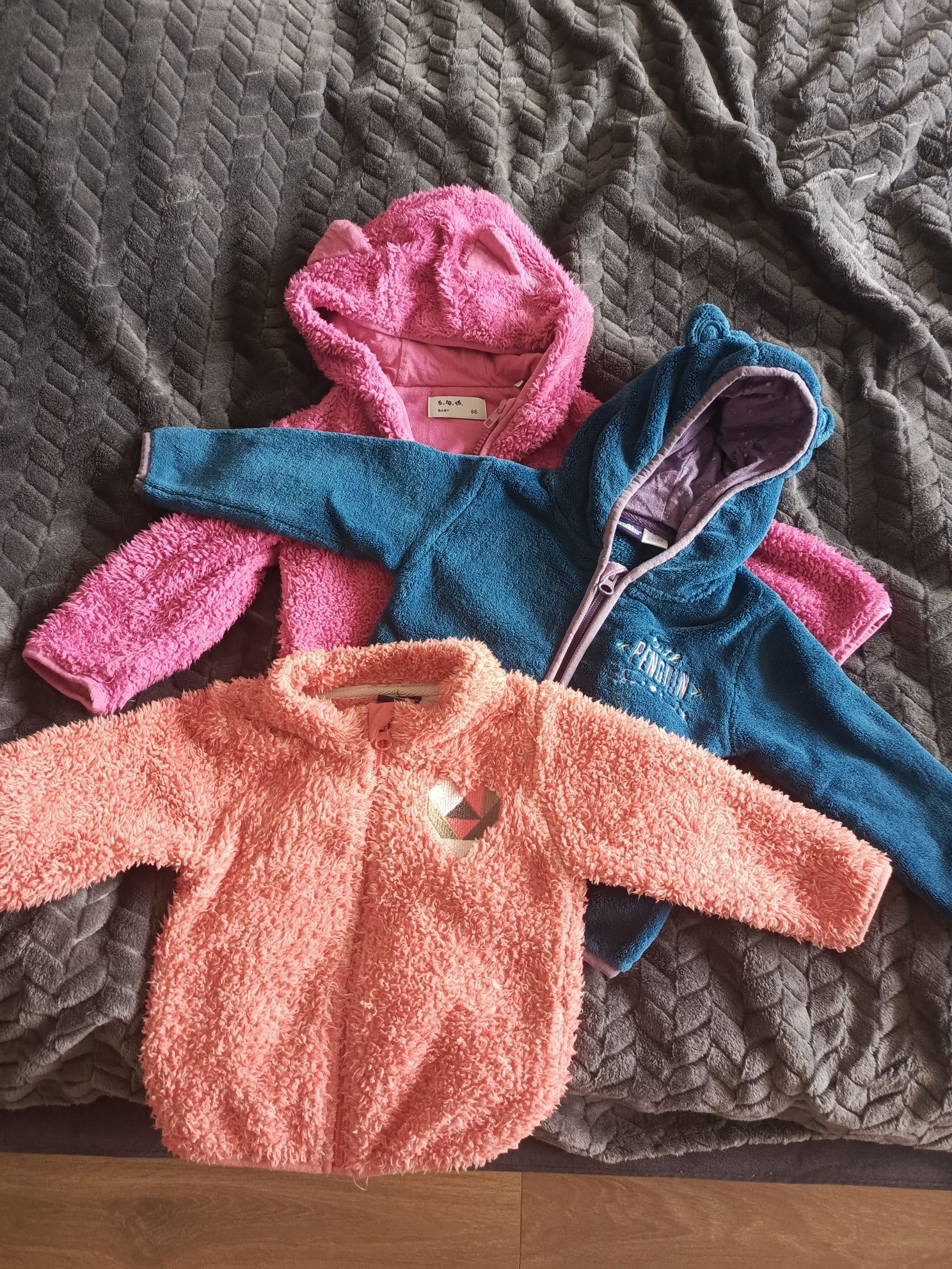 Bluza na wiosnę 3 szt