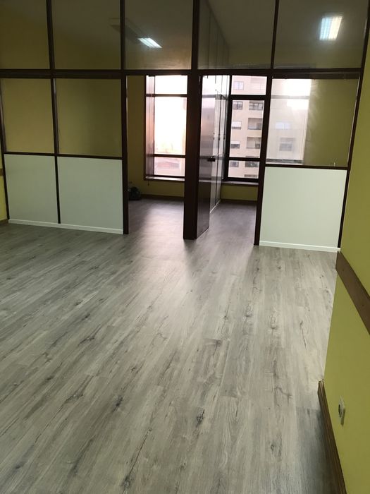 Alugo espaco escritorio