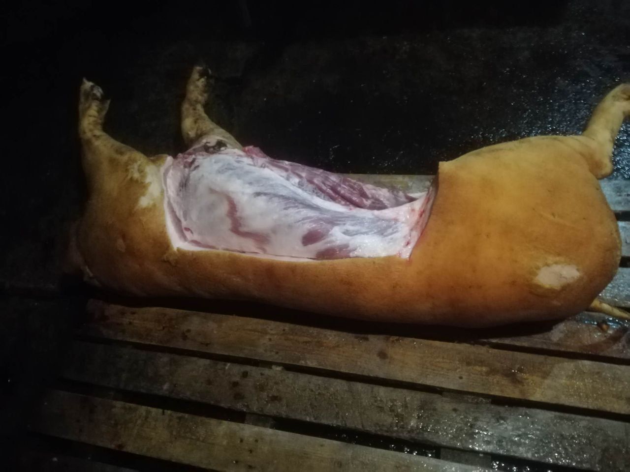 Домашнє м'ясо опт та роздріб ( свинина і курятина)