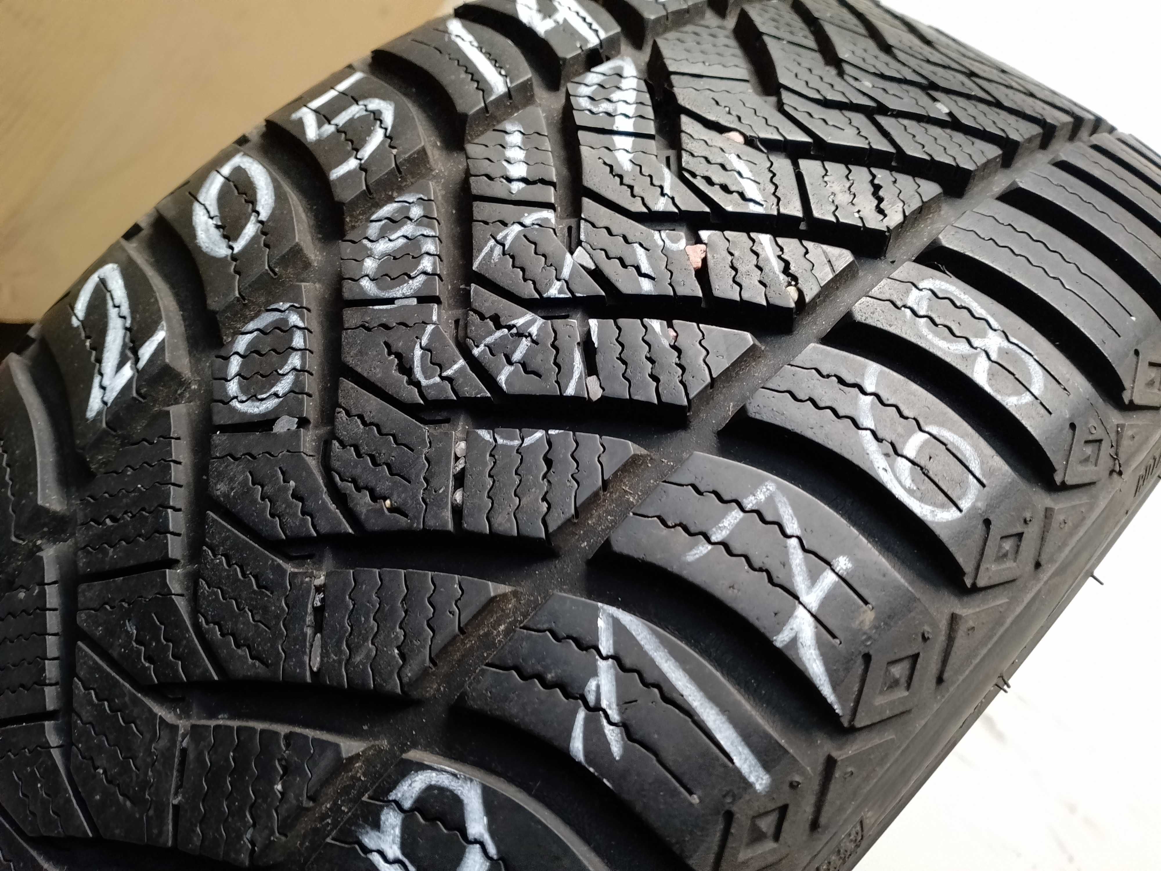 205/40 17 Maxxis AllSeason 0819 Obrzycko P1768