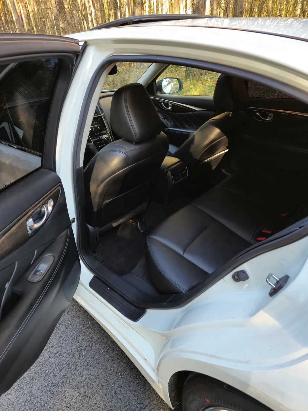 Infiniti Q50 3.0 luxe