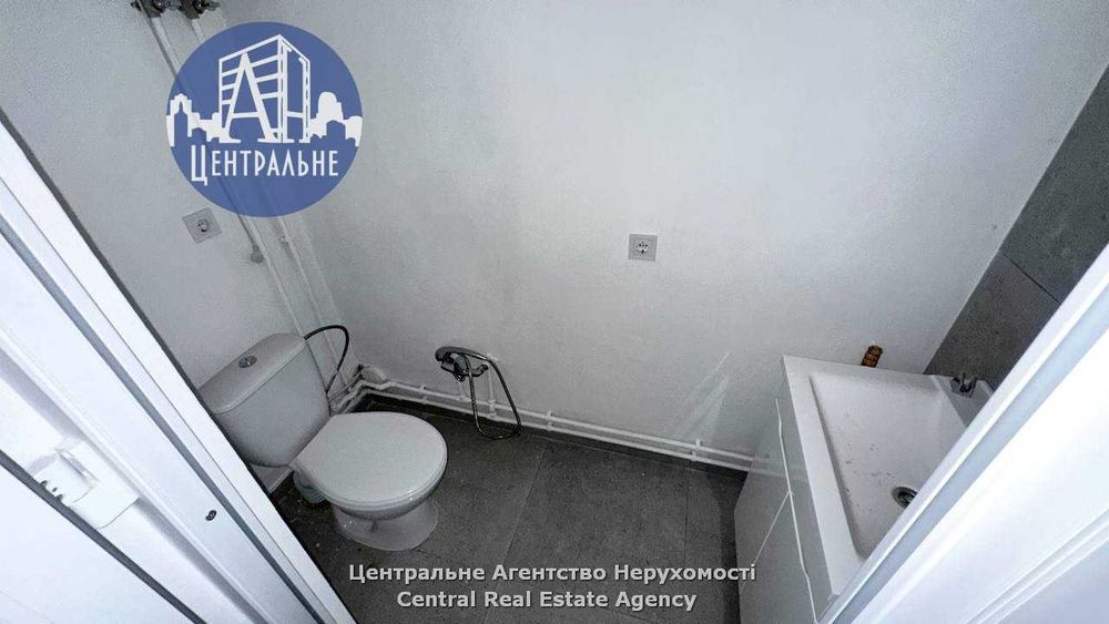 Продаж комерційного приміщення в центрі міста