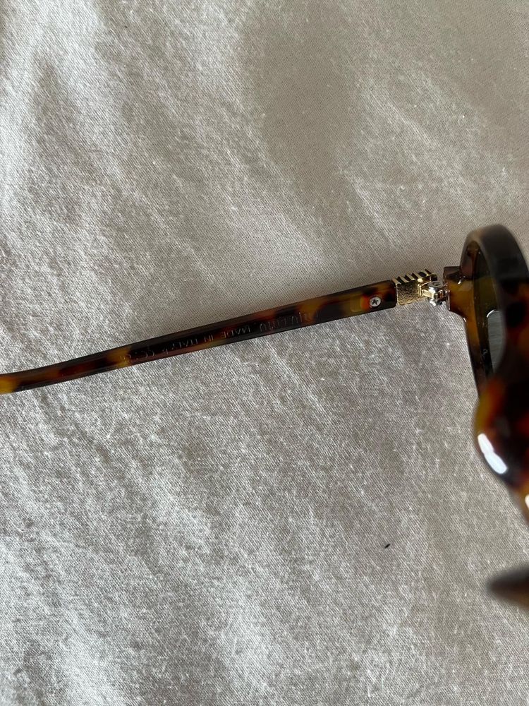 Oculos de sol MiuMiu