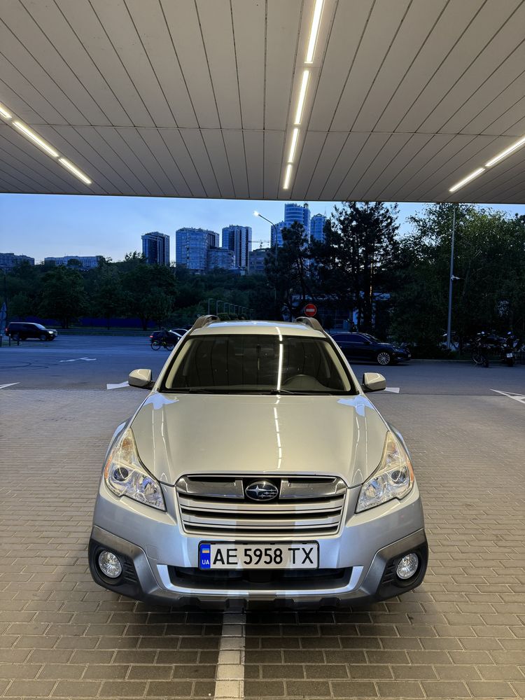 Subaru Outback 2013