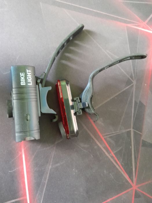 lampki/światła/reflektory rowerowe LED, przód i tył