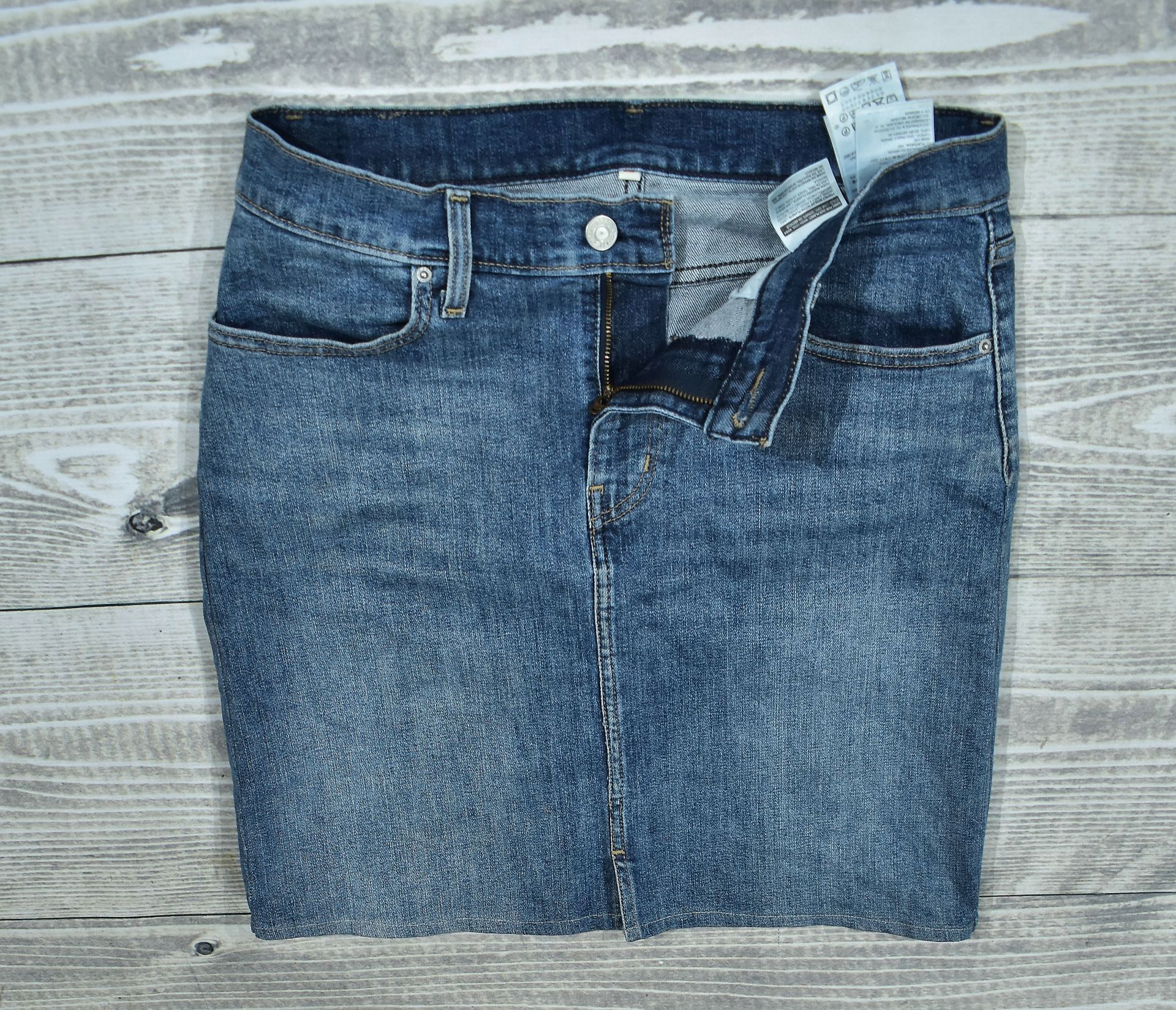 LEVIS Jeansowa Spódnica Damska / 28