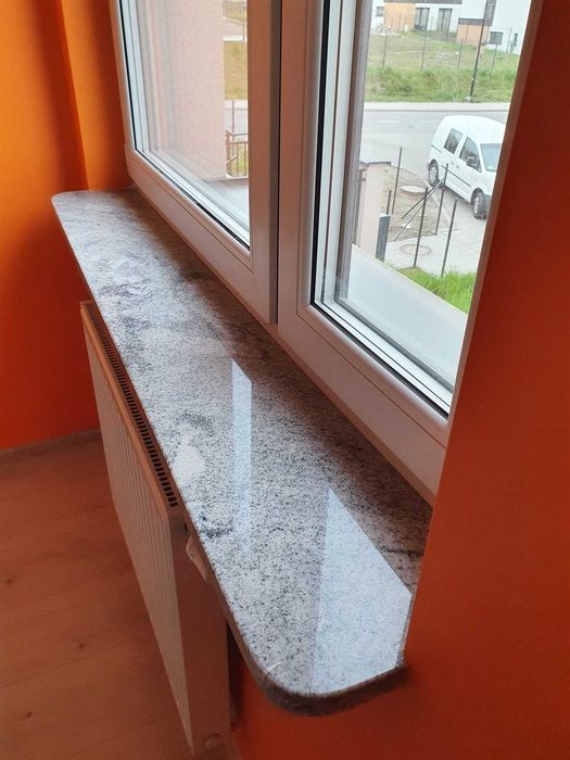Parapety granitowe na wymiar, najniższe ceny, do 20km transport gratis