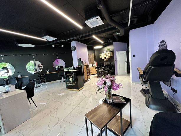 Odstapie/lokal uzytkowy salon Fryzjerski/Kosmetyczny