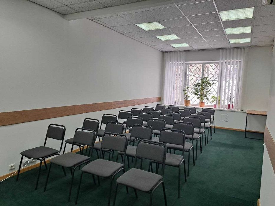 Конференц-зал! Погодинна оренда! Метро Шулявська!