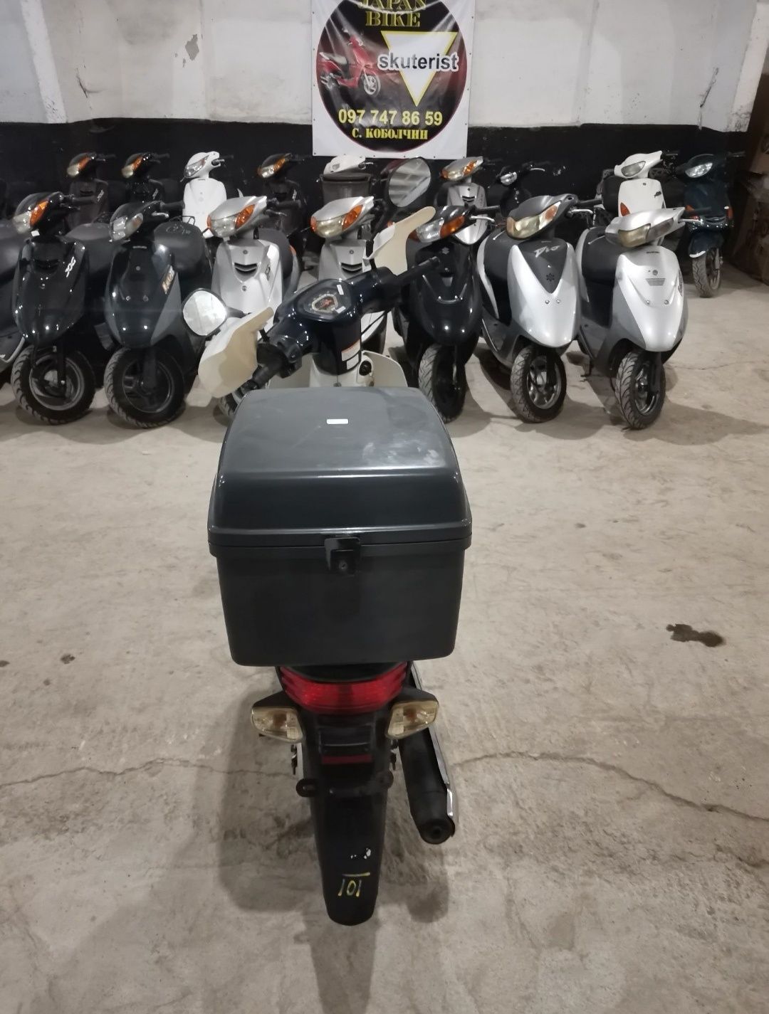 Honda Super Cub AA 04 з Японії