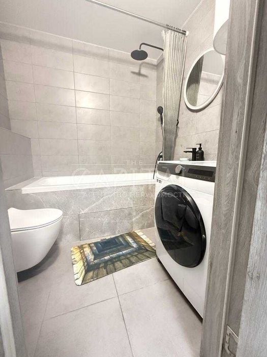 Оренда 3-кімнатної квартири з повною автономією, м. Васильківська