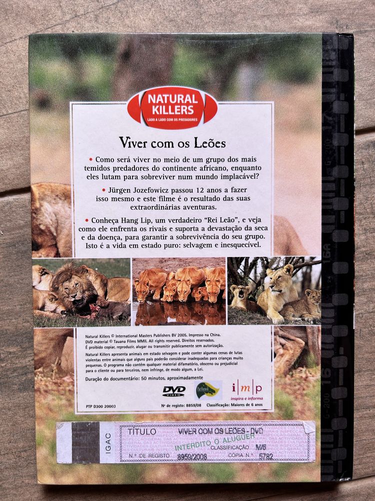 DVD “Viver com os leões” e “Tigres dos Pântanos”