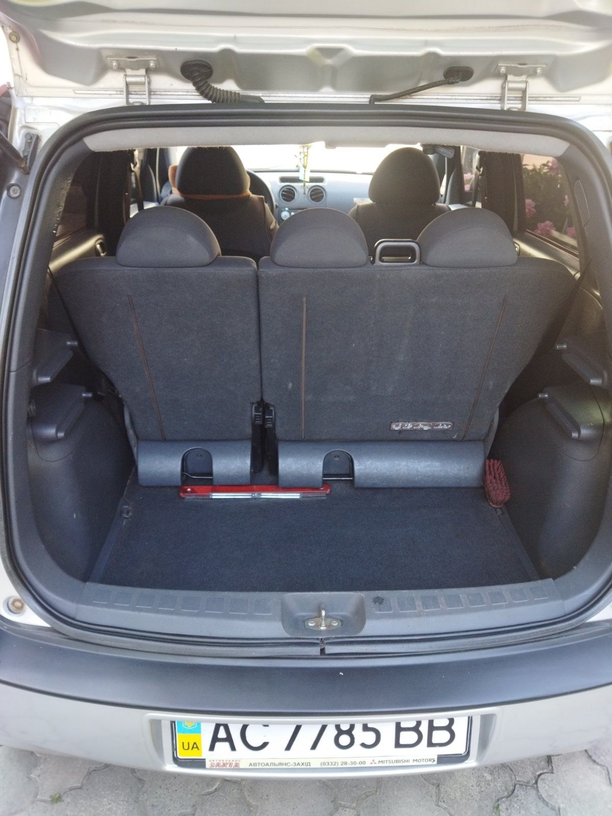 Продам Mitsubishi Colt 1,3 2005