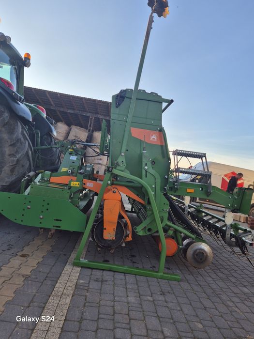 Agregat uprawno siewny Amazone ad 4000