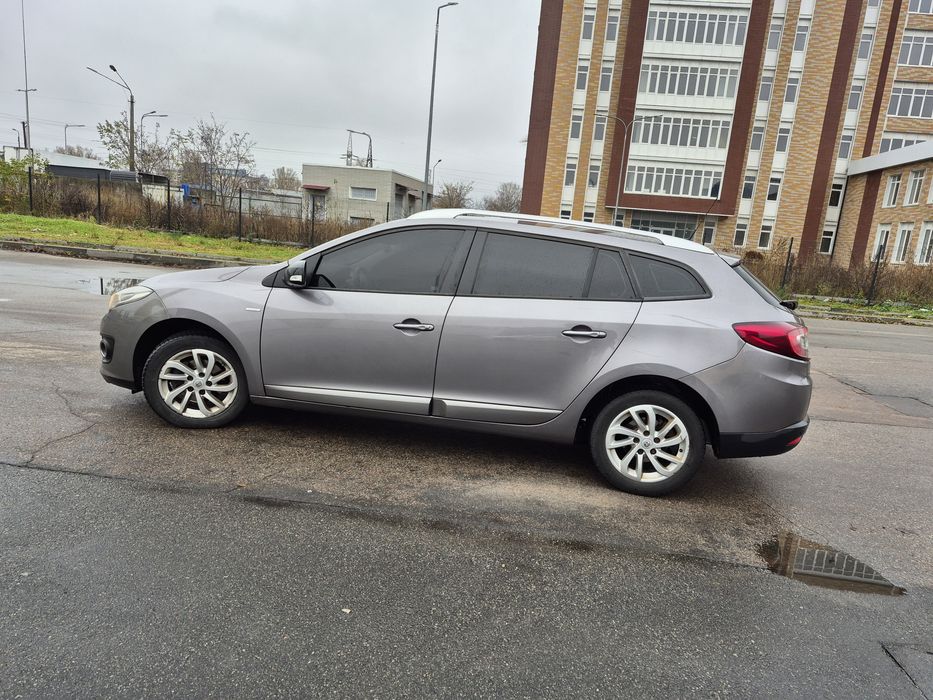 Оренда Меган 2016 г дизель