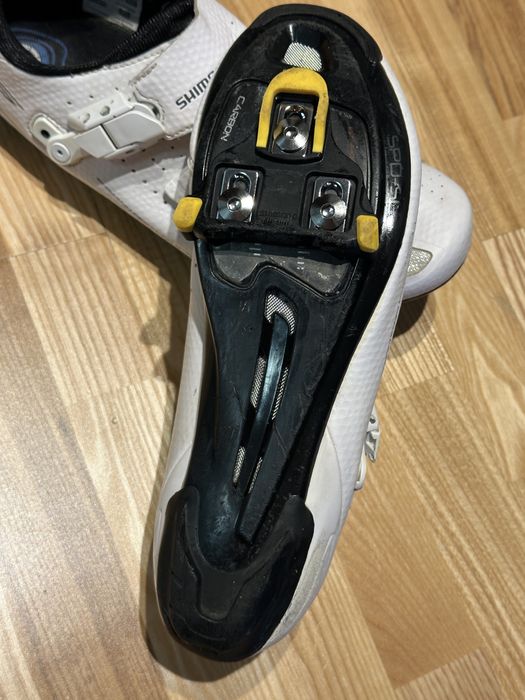 Używane buty szosowe Shimano RP5 SH-RP500 – białe, r.43