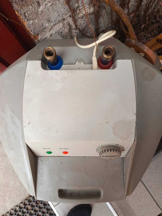 Bojler elektryczny 40L