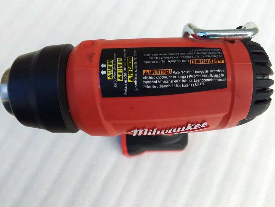 Акумуляторний будівельний фен Milwaukee M18 2688, оригінал