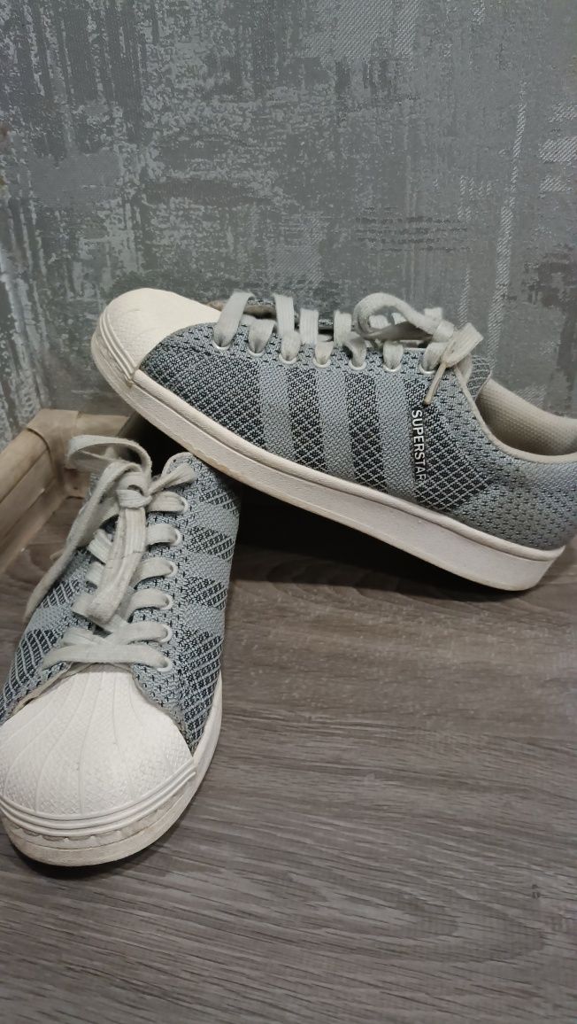 Оригинальные кроссовки adidas Superstar