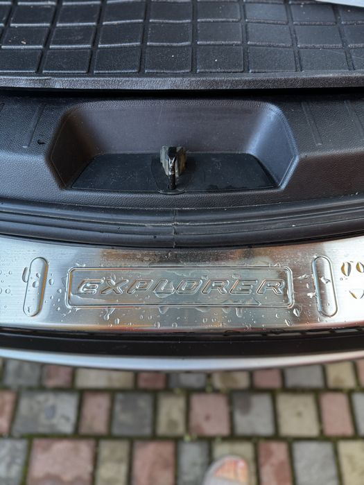 Продам Ford Explorer XLT