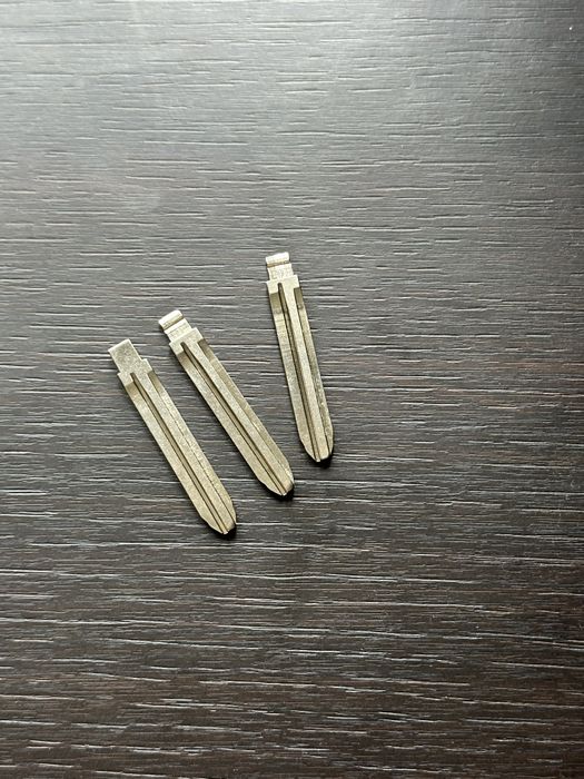 Жало для ключа Subaru відкидного