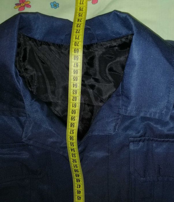 Спецодяг для охоронника: Костюм темносинього кольору, Рубашки блакитні