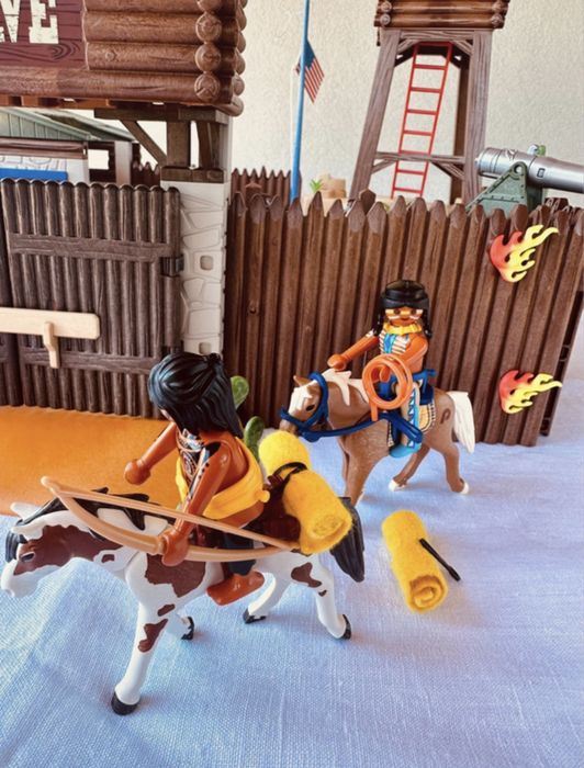 Playmobil : Fort Brave