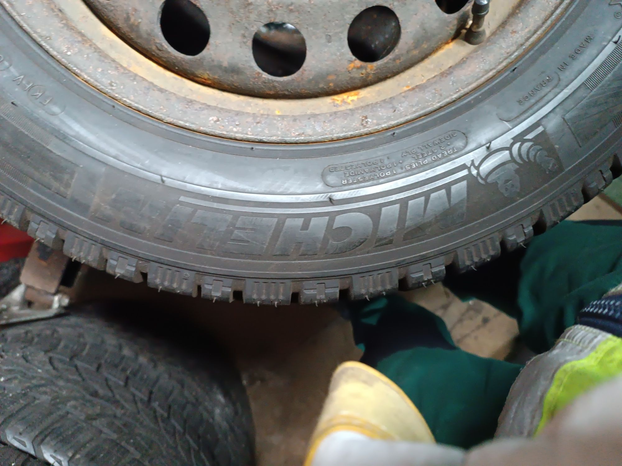 Koła Vito 16 cali 5x112 opony Zimowe 205 65 R16C