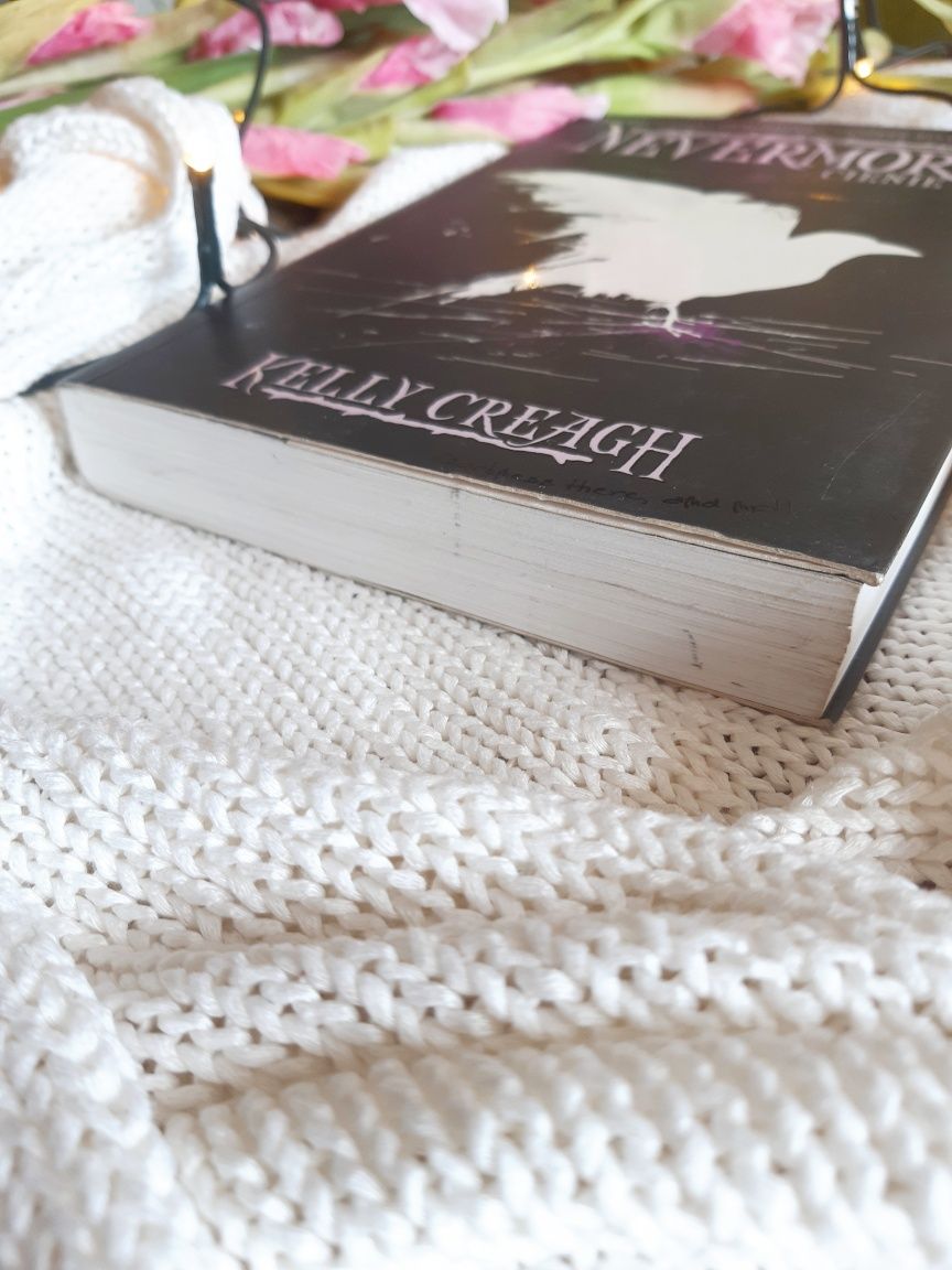 Nevermore. Cienie — Kelly Creagh