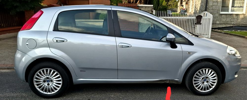 Fiat Grande Punto 1.4 8V-77km Skóra,klima,Panorama-Maxx