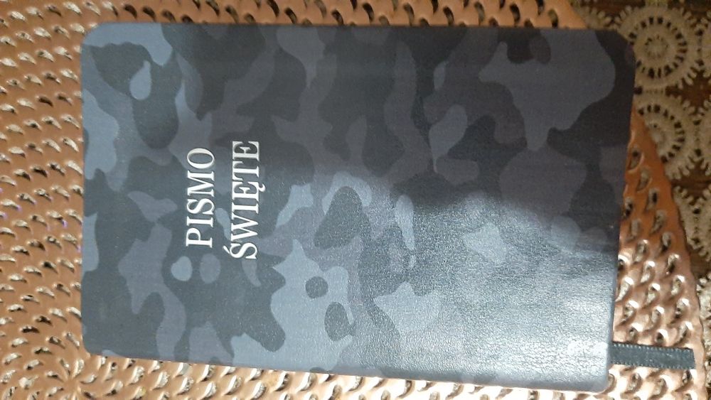 Pismo Święte UBG protestanckie format kieszonkowy