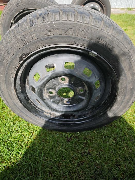Sprzedam koła x3 rozmiar 155/65 R13