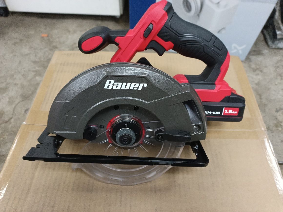 Акумуляторний інструмент шуруповерт Bauer, Makita, DeWalt, Dnipro M