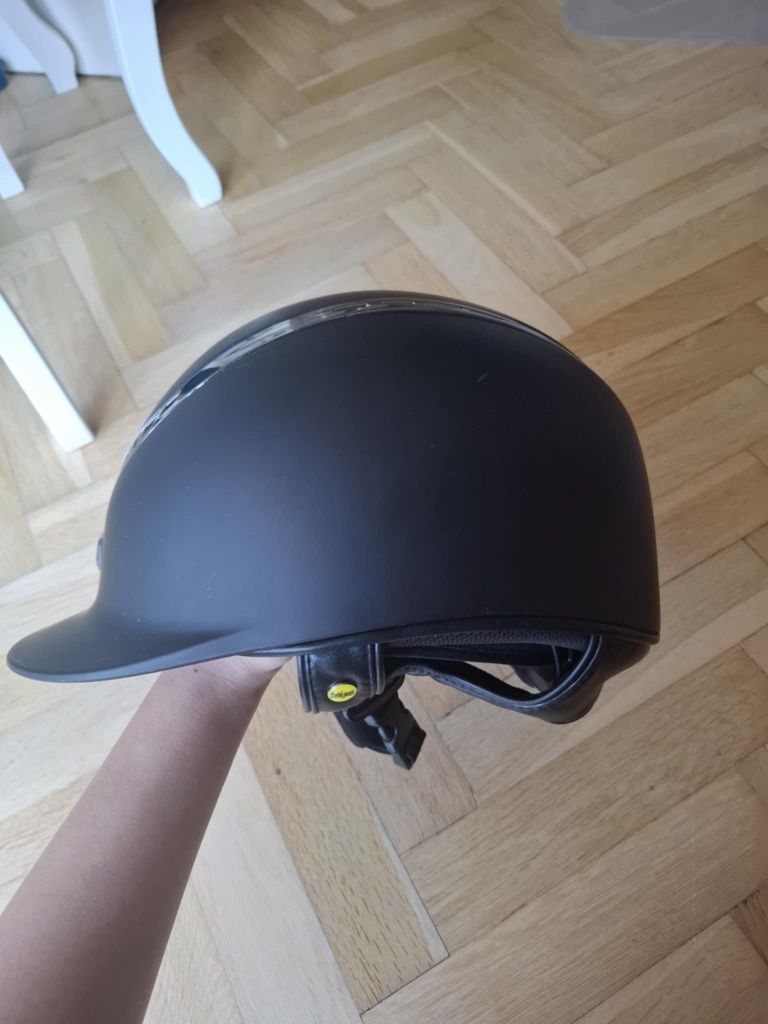 Kask jeździecki Back on Track MIPS 55-56