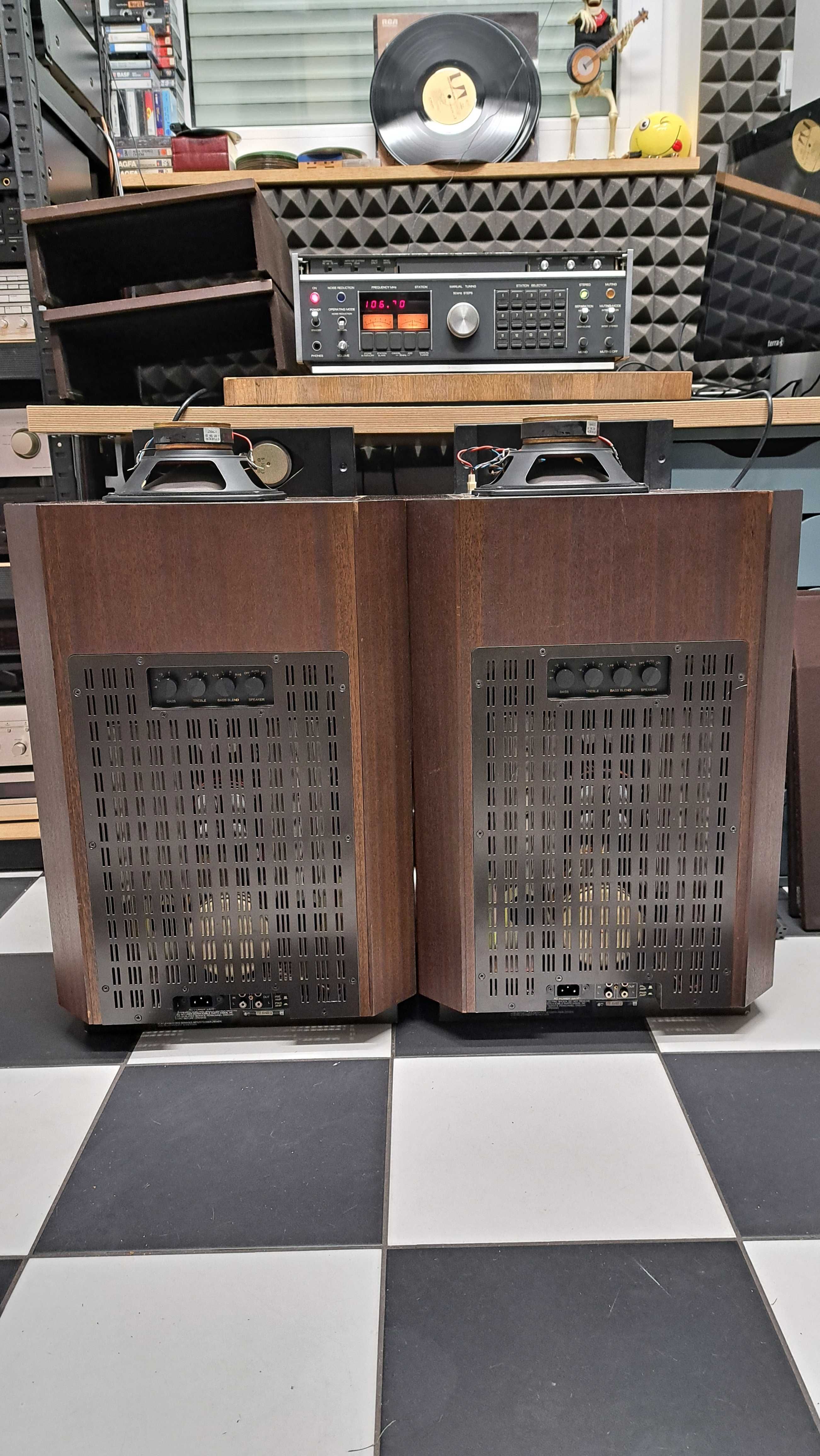 Kolumny Revox agora b plus Revox B760