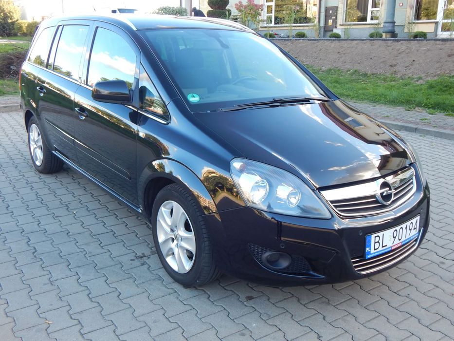 Opel Zafira Opel Zafira 1.8 Benzyna 140 KM Klima Tempomat Alu felgi Super Stan