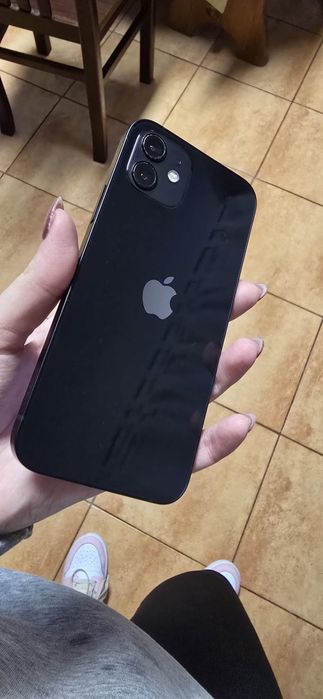 Iphone 12 64gb.