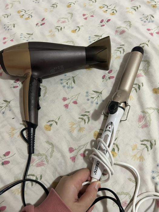 Secador de cabelo + babyliss