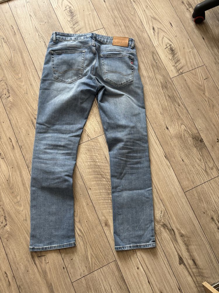 Spodnie Jeansy Patrol