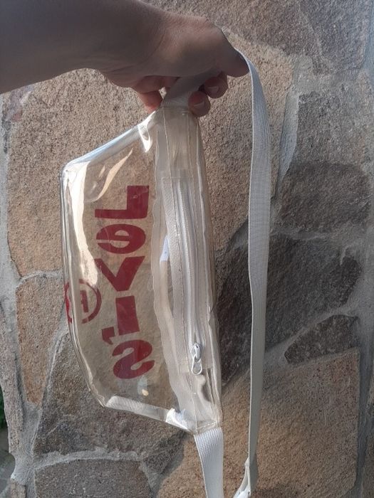 Прозора  сумка на пояс Levis