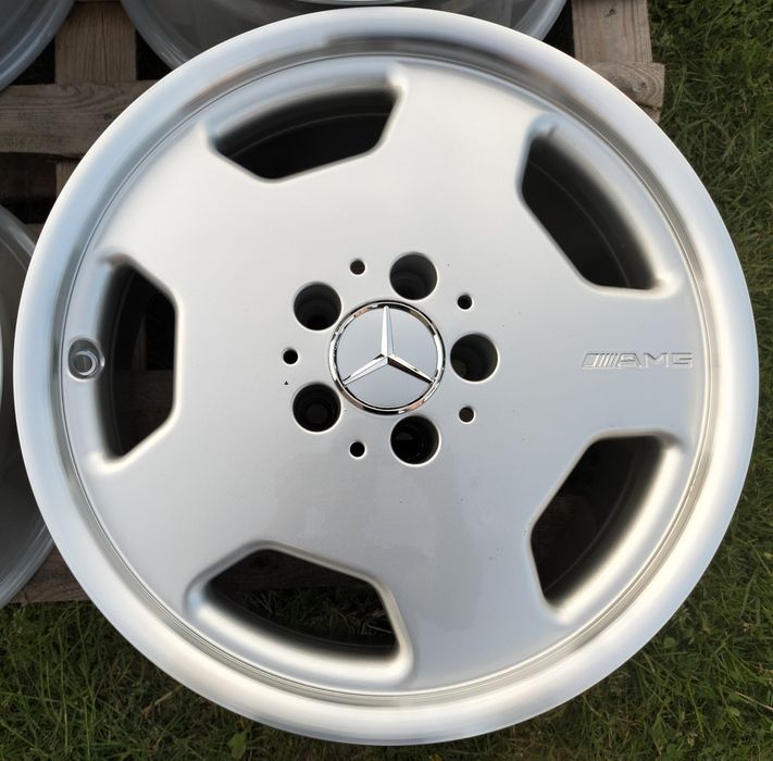 Felgi Monoblock Mercedes 124 201 AMG 202 8Jx17 ET35 5x112 126