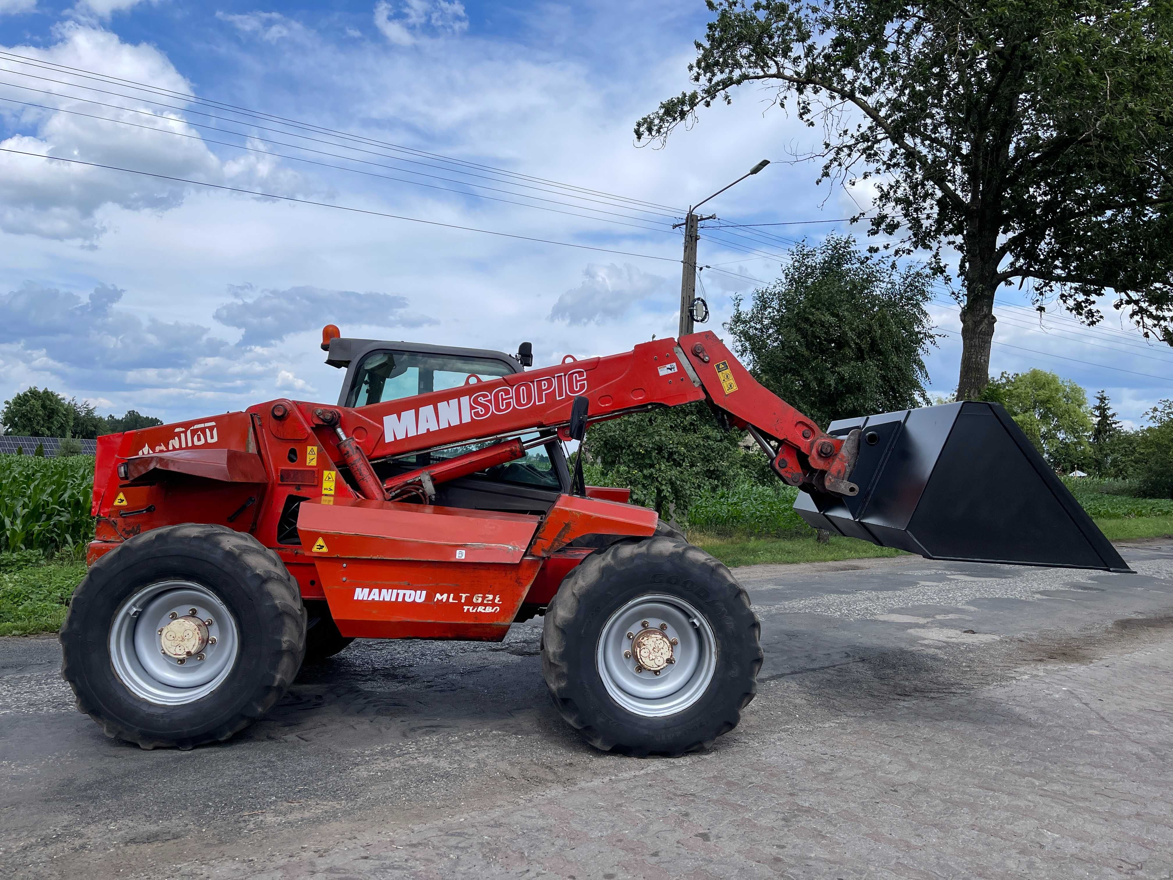 Ładowarka teleskopowa Manitou MLT 628*Perkins*6 Metrów*Zadbana*4X4