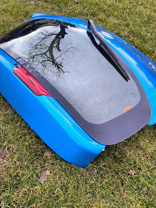 Klapa bagażnika tył, światło stop, wycieraczka, szyba Nissan Micra K13