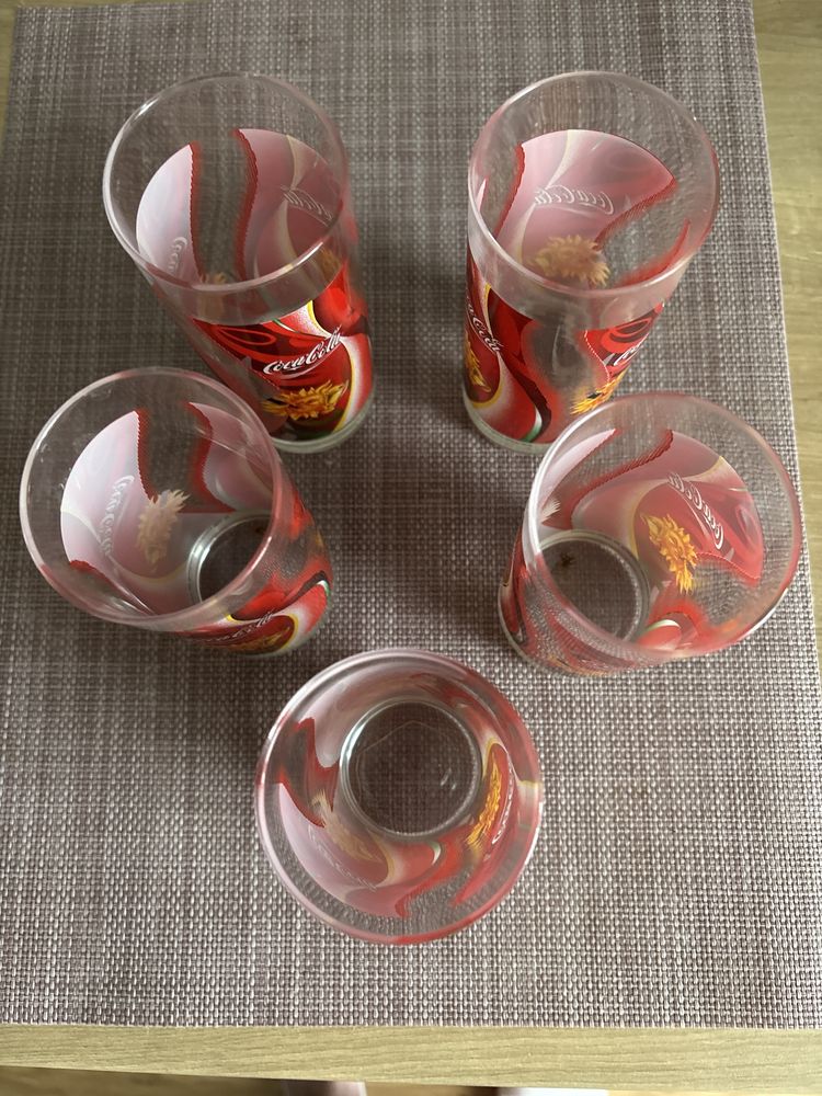 Szklanki Coca Cola