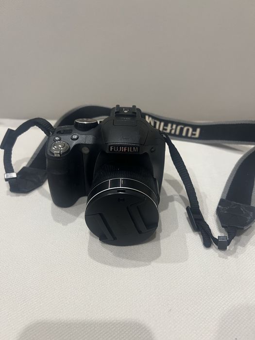 Digital Camera FinePix SL240