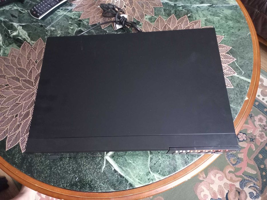 korektor graficzny , eqalizer sansui se 88 z pilotem