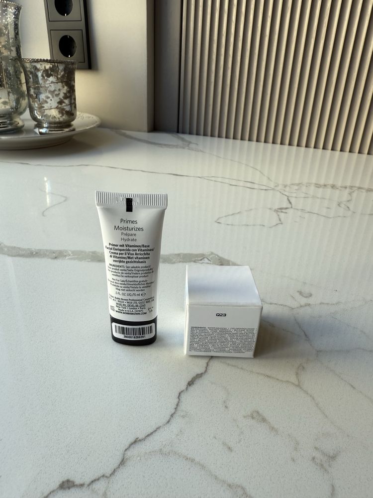 Bobbi brown Vitamin Enriched Face Base база під макіяж