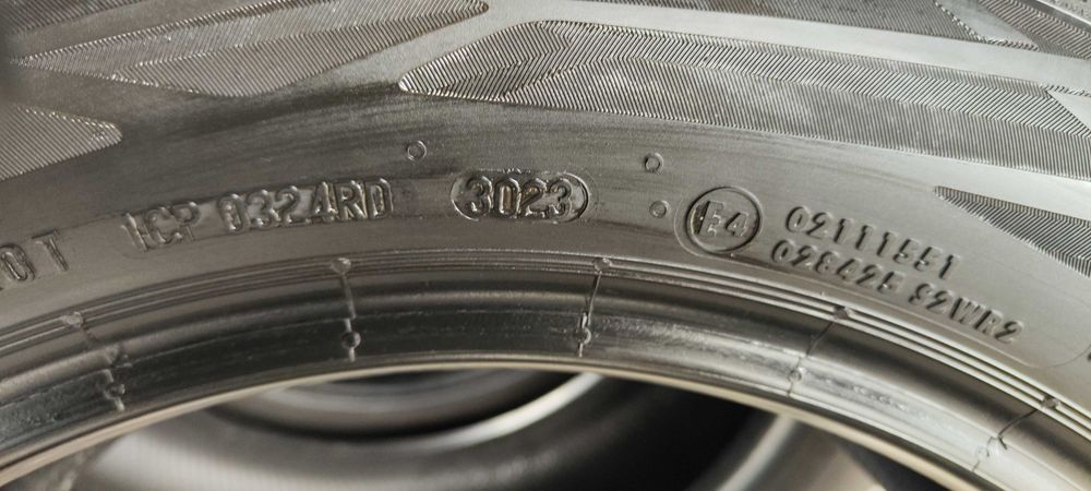 Opony Letnie 215/55 R17 94V Continental EcoContact 6